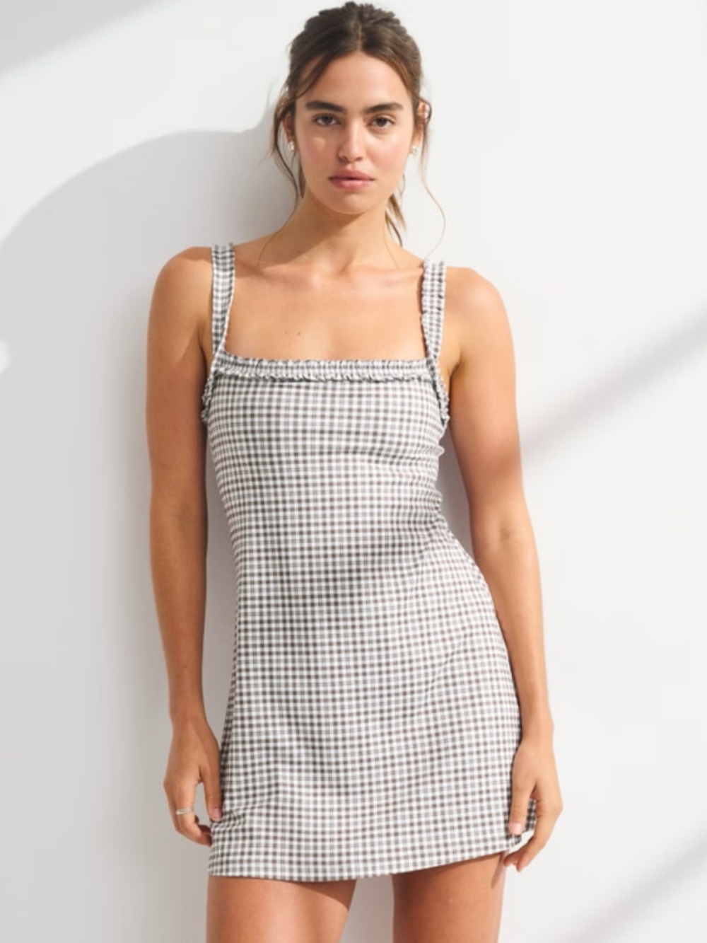 Abercrombie YPB studioFLEX Scrunchie Strap Mini Dress - L